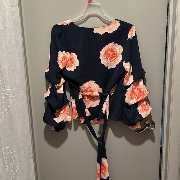 Bar III Pink and Blue Ruffled Wrap Blouse Sz Med new - Picture 7 of 11